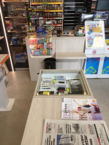 elfbar nachfüll pod läuft aus TABAC LOTO DE LA VICTOIRE à BORDEAUX